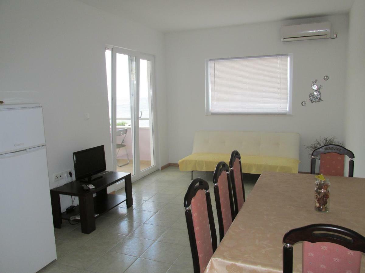 Sunny Apartman Pajdek Sevid Exterior foto